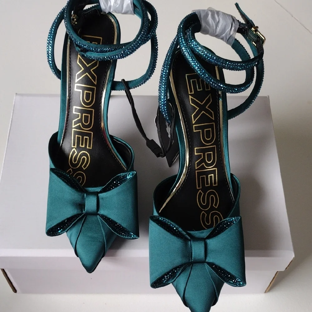 Express Teal Bow Rhinestone Women's Strap Pumps Heels. Size 6. - Picture 9 of 11